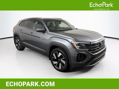 Used 2024 Volkswagen Atlas Cross Sport SE w/ Panoramic Sunroof Package