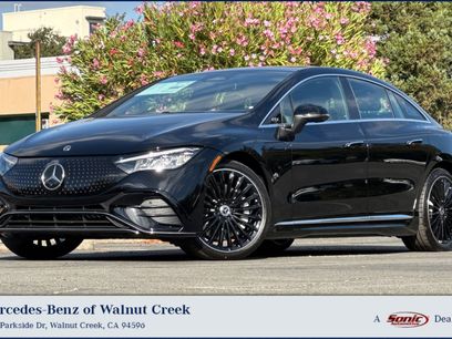 New 2026 Mercedes-Benz EQE 320 4MATIC Sedan