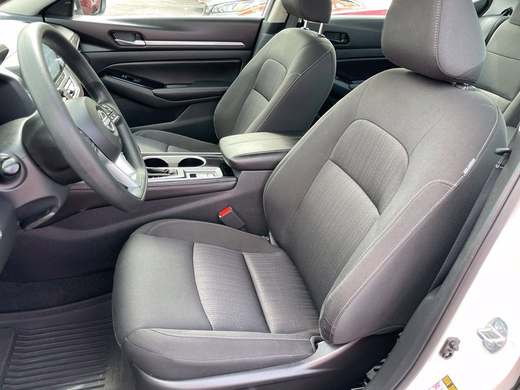 Certified 2024 Nissan Altima 2.5 SV AWD/4WD image 7
