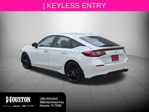 Used 2024 Honda Civic Sport image 5