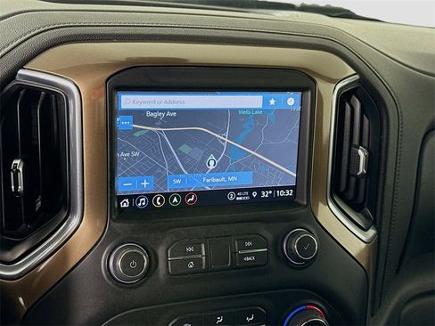 Used 2021 Chevrolet Silverado 3500 High Country w/ Safety Package II image 7