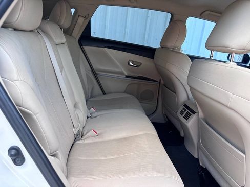 Used 2009 Toyota Venza FWD image 15