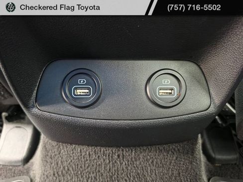 Used 2023 Hyundai Santa Fe SE AWD/4WD image 39