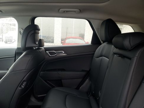 New 2026 Kia Sportage EX w/ EX Panoramic Sunroof Package AWD/4WD image 10