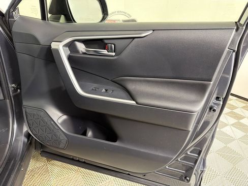 Used 2024 Toyota RAV4 XLE w/ Convenience Package image 15