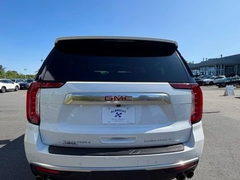 Certified 2024 GMC Yukon XL Denali AWD/4WD image 7