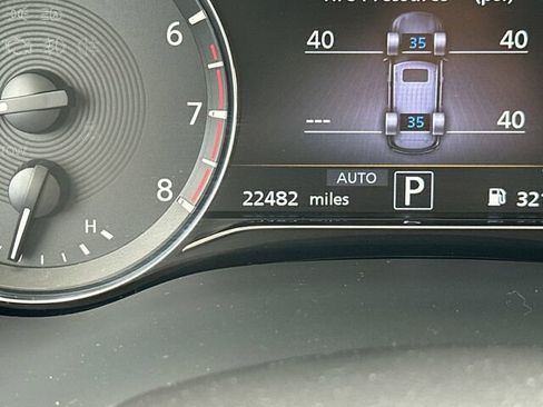 Used 2023 INFINITI QX80 Premium Select w/ Cargo Package image 34