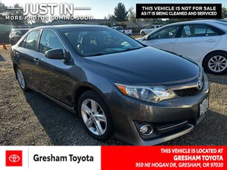 Used 2013 Toyota Camry L image 1