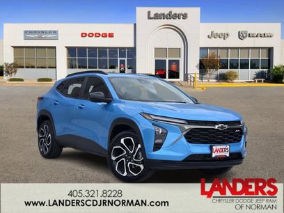 Used 2025 Chevrolet Trax RS w/ Sunroof Package