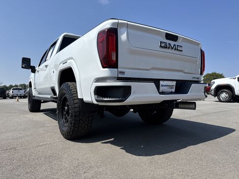 Used 2021 GMC Sierra 2500 AT4 w/ AT4 Premium Plus Package image 8