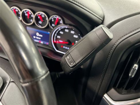 Used 2021 Chevrolet Silverado 2500 LTZ w/ LTZ Plus Package image 16