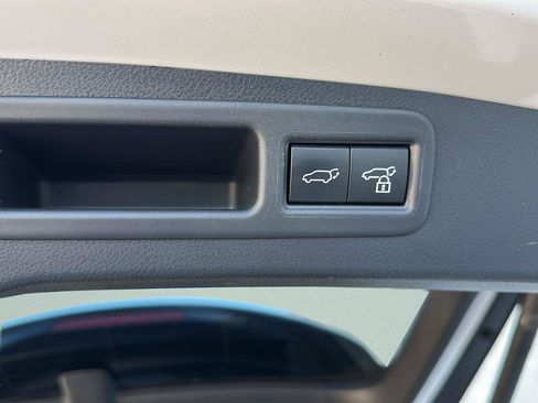 Used 2023 Lexus RX 350 w/ Cold Area Package AWD/4WD image 16