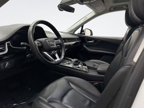 Used 2018 Audi Q7 3.0T Premium Plus image 10