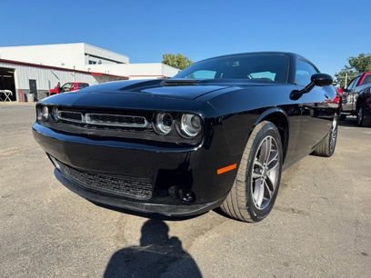 Used 2019 Dodge Challenger SXT w/ Cold Weather Group