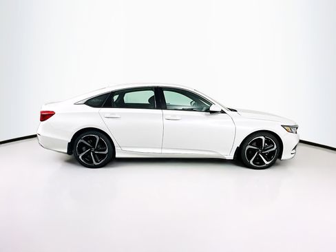 Used 2020 Honda Accord Sport image 10