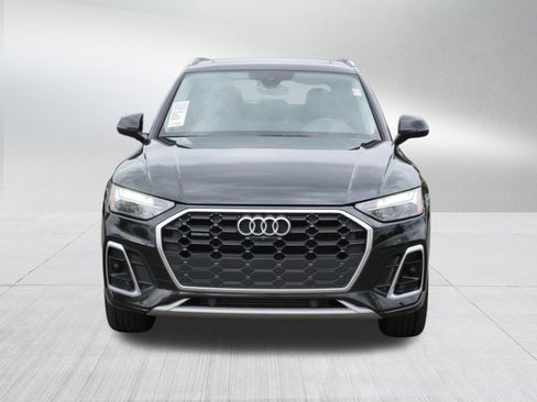 Used 2023 Audi Q5 2.0T Premium Plus w/ Premium Plus Package AWD/4WD image 2