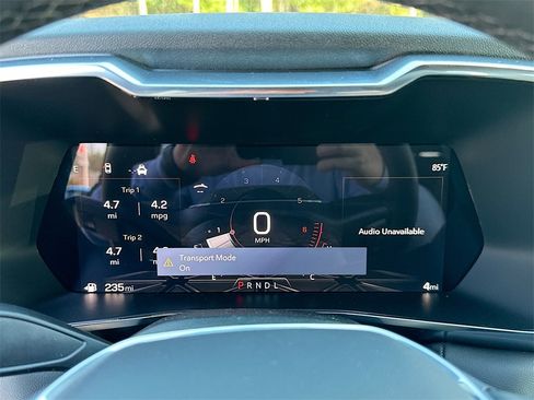 New 2026 GMC Canyon Elevation w/ Convenience Package image 12