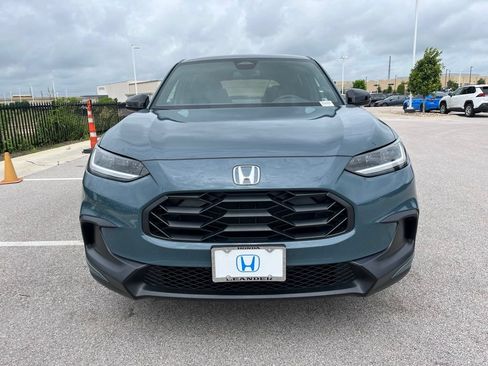 Certified 2026 Honda HR-V Sport image 2