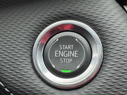 Used 2026 Chevrolet Equinox LT FWD image 16