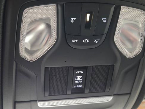 Used 2020 RAM 1500 Big Horn image 26