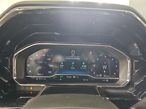 Certified 2025 Chevrolet Silverado 1500 LT image 26