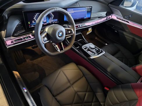 New 2026 BMW 740i w/ Premium Package RWD image 8