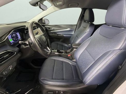 Certified 2023 Chevrolet Bolt EUV Premier FWD image 17