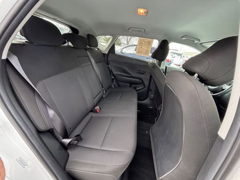 Used 2025 Hyundai Kona SEL image 25