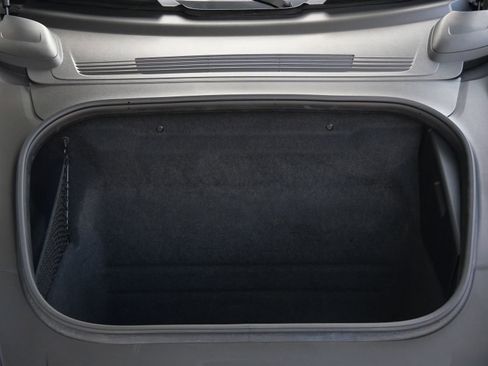 Used 2024 Porsche 911 Targa 4 GTS image 24