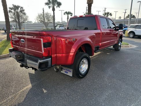 Used 2024 Ford F350 Lariat image 6