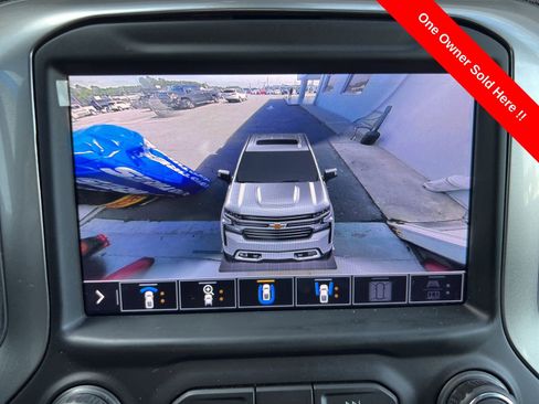 Used 2021 Chevrolet Silverado 1500 LTZ w/ Technology Package image 22