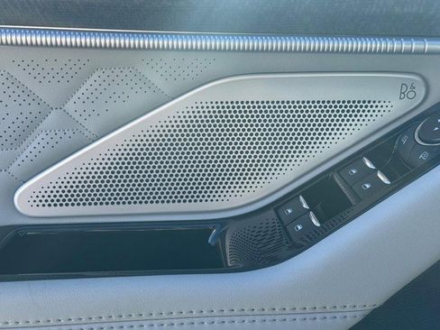 New 2026 Ford Explorer Platinum image 29