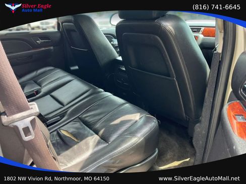 Used 2013 Chevrolet Tahoe LT AWD/4WD image 11