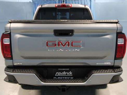 Used 2023 GMC Canyon Elevation w/ Elevation Premium Package RWD image 30
