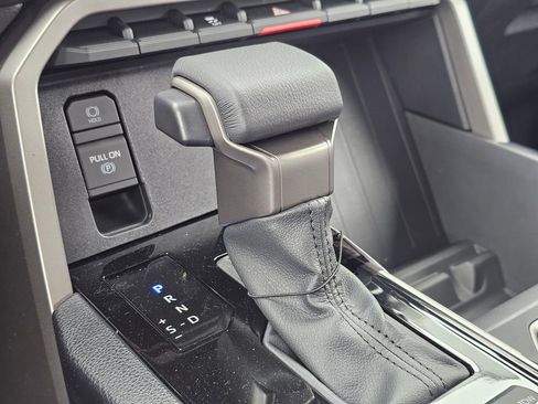 New 2026 Toyota Tundra SR5 AWD/4WD image 40