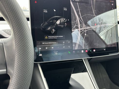 Used 2019 Tesla Model 3 Performance image 18