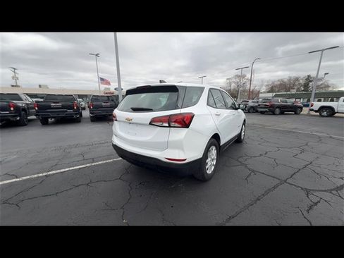 Certified 2023 Chevrolet Equinox LS image 8