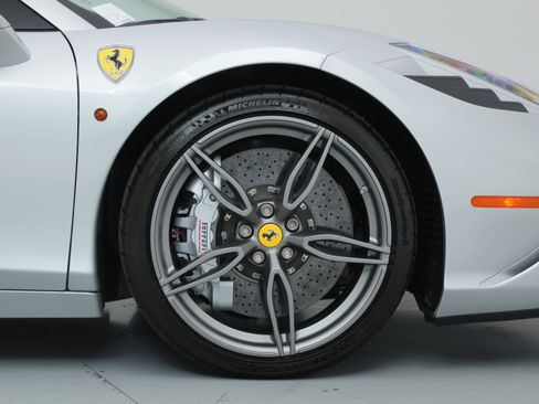 Certified 2015 Ferrari 458 Speciale A image 47