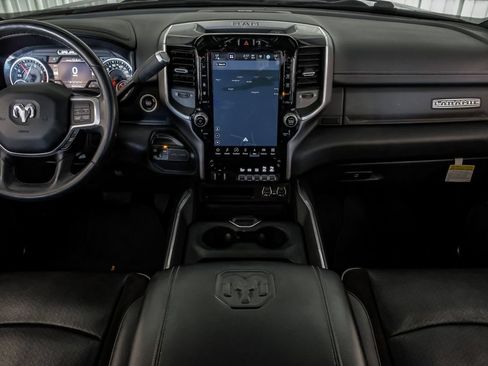 Used 2022 RAM 3500 Laramie AWD/4WD image 13