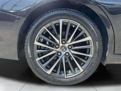 Used 2024 Lexus ES 350 w/ Premium Package FWD image 61