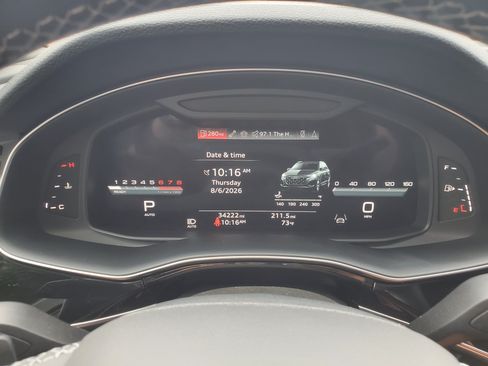 Used 2025 Audi Q7 3.0T Premium Plus AWD/4WD image 15