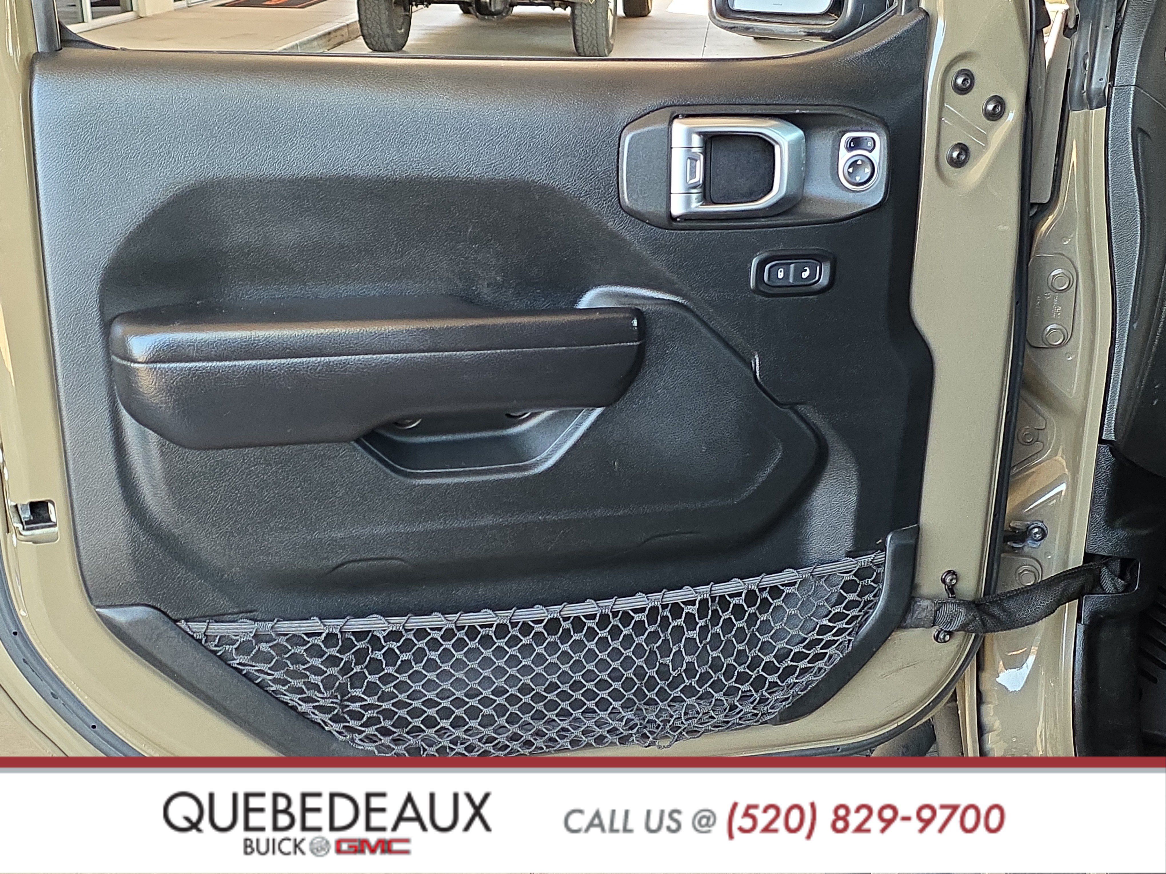 Used 2020 Jeep Gladiator Rubicon AWD/4WD image 9