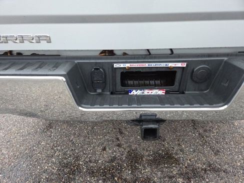 Used 2017 GMC Sierra 1500 4x4 Double Cab w/ Sierra Convenience Package image 21