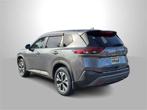 Used 2022 Nissan Rogue SV image 6