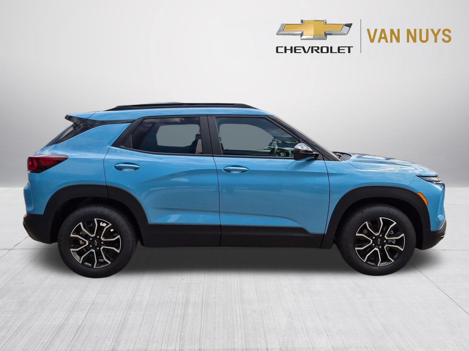 New 2026 Chevrolet TrailBlazer ACTIV w/ Convenience Package FWD image 3