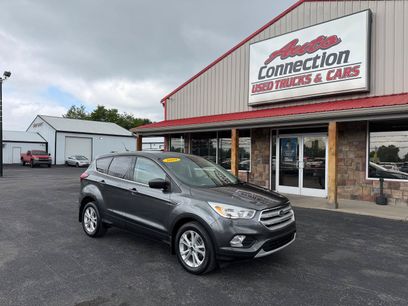 Used 2019 Ford Escape SE