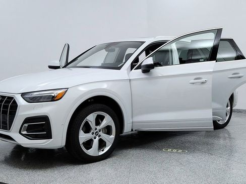 Used 2021 Audi Q5 Prestige w/ Prestige Package image 9