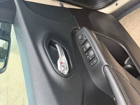 Used 2015 Jeep Cherokee Limited AWD/4WD image 10