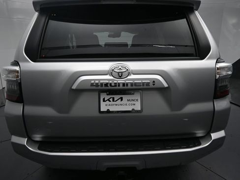 Used 2023 Toyota 4Runner SR5 RWD image 9