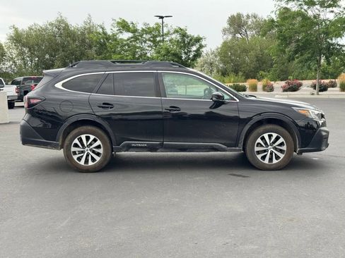 Used 2021 Subaru Outback Premium AWD/4WD image 8